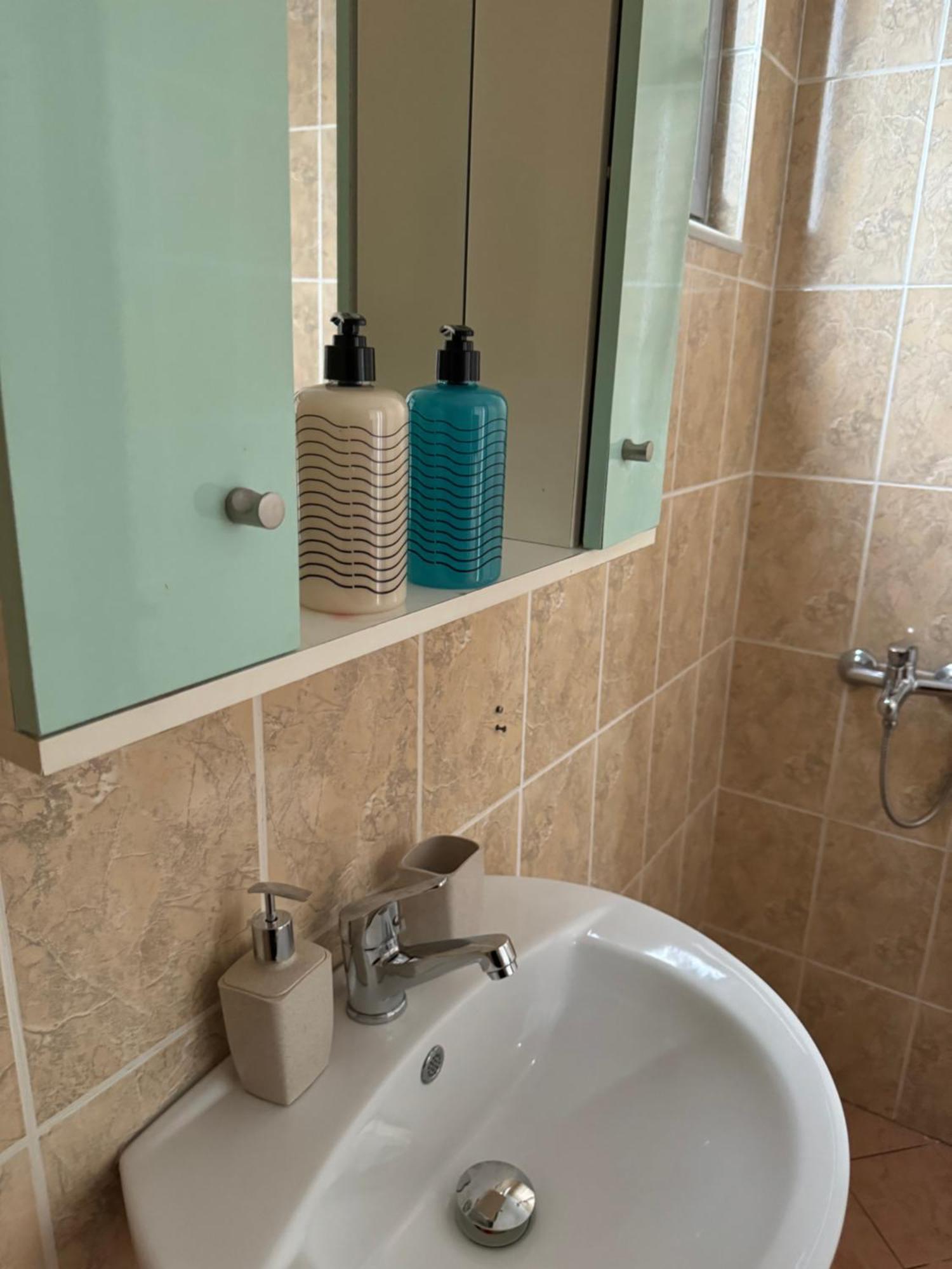 Peci Apartments Gjirokastër Kamer foto